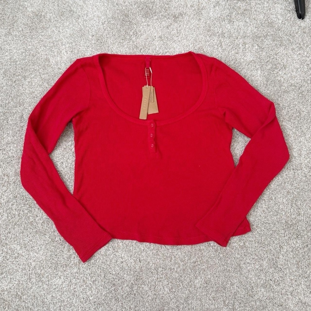 NWT SKIMS Waffle Knit Long Sleeve Henley Top Red — Size 2X
